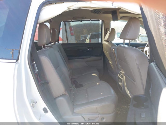 5FNYF6H98GB017079 Honda Pilot Touring