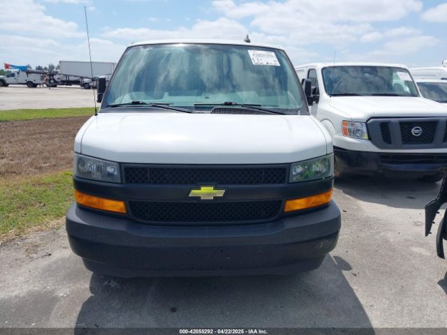 1GCWGAFP0J1342902 Chevrolet Express 2500 Work Van