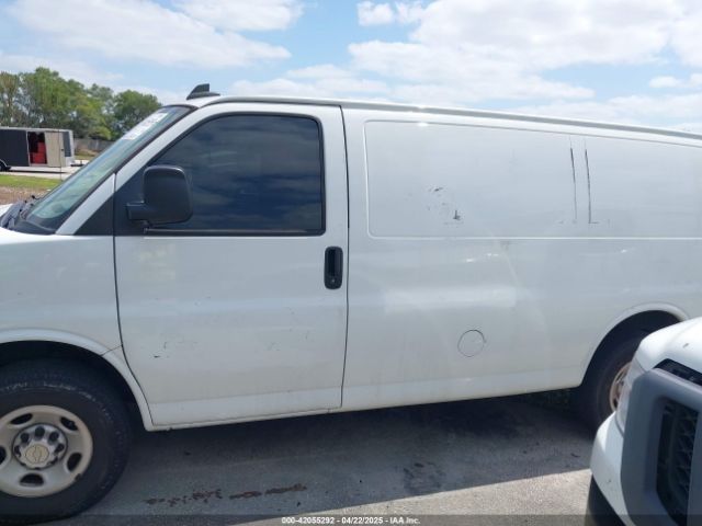 1GCWGAFP0J1342902 Chevrolet Express 2500 Work Van