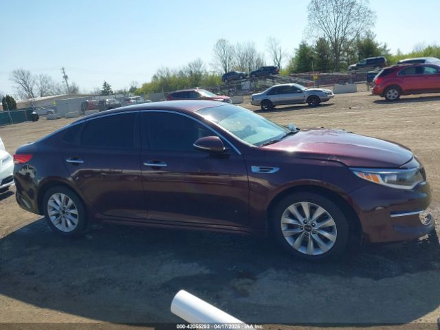 5XXGT4L32JG274593 KIA Optima Lx