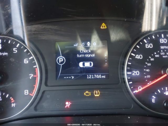 5XXGT4L32JG274593 KIA Optima Lx
