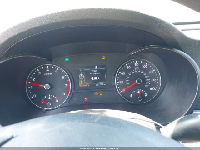 5XXGT4L32JG274593 KIA Optima Lx