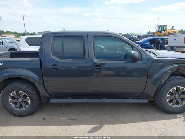 1N6AD0ER1FN718178 Nissan Frontier Desert Runner