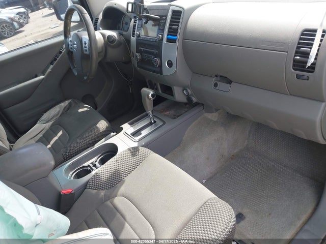 1N6AD0ER1FN718178 Nissan Frontier Desert Runner