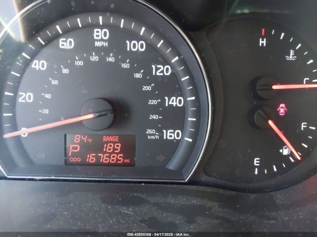 5XYKT3A64EG427056 KIA SORENTO LX