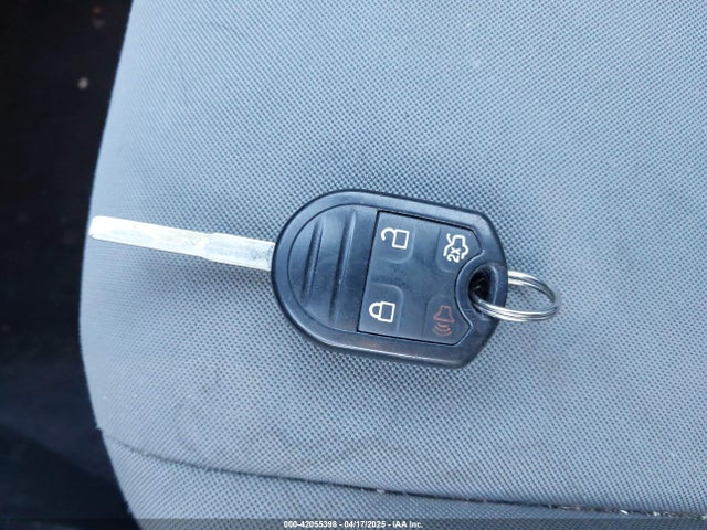1FMCU9GX6FUB35649 Ford ESCAPE SE