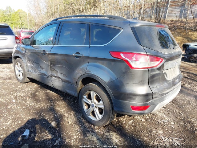 1FMCU9GX6FUB35649 Ford ESCAPE SE