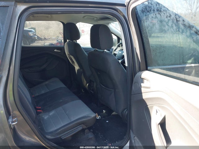 1FMCU9GX6FUB35649 Ford ESCAPE SE