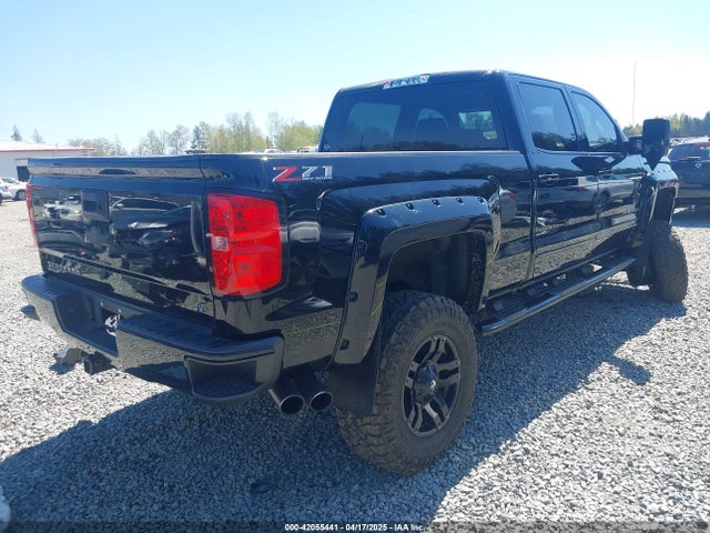 3GCUKREC7JG544365 Chevrolet Silverado 1500 2lt