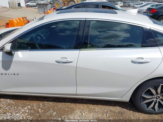 1G1ZE5ST1HF117505 Chevrolet MALIBU 1LT