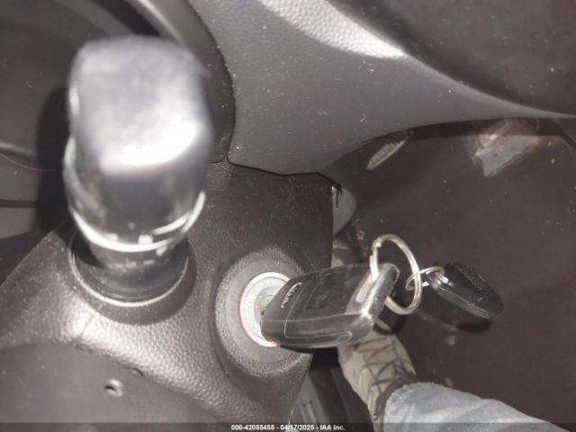 KNDJP3A51H7419389 KIA SOUL +