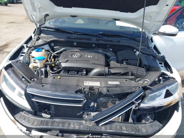 3VWD17AJXFM327152 Volkswagen Jetta 1.8t Se