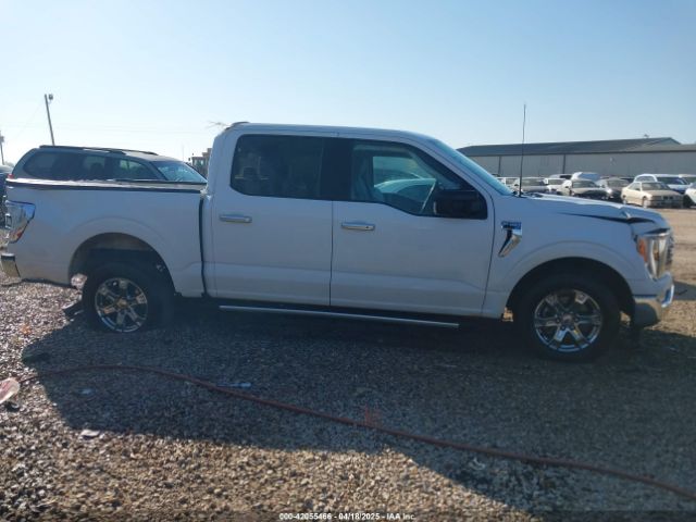 1FTEW1CP1NFA77516 Ford F-150 Xlt