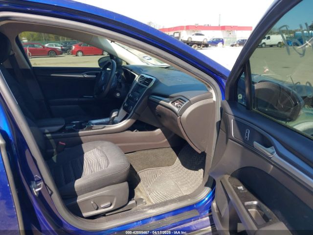 3FA6P0H72GR218190 Ford FUSION SE