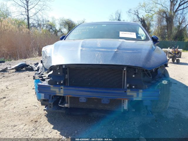 3FA6P0H72GR218190 Ford FUSION SE