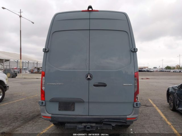 W1Y4DBHY1NT090417 Mercedes-Benz Sprinter 2500 Standard Roof I4 Diesel