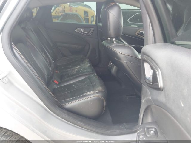 1C3CCCCB0GN147178 Chrysler 200 C