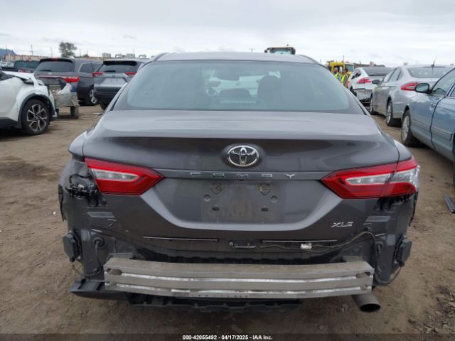 4T1B11HK6JU005131 Toyota CAMRY XLE