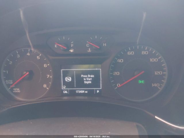 3GNAXJEV5JS569101 Chevrolet EQUINOX LT