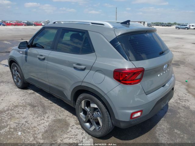 KMHRC8A33MU082855 Hyundai Venue Sel