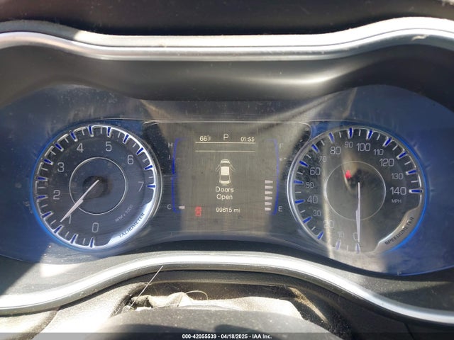 Chrysler 200 Limited 2015 1C3CCCAB2FN505270 Image 7