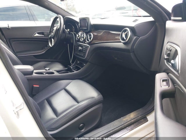 Mercedes-Benz CLA-Class 2014 WDDSJ4EB6EN125270 Image 17
