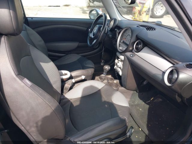 2009 MINI COOPER WMWMF33589TW70400 Photo 4