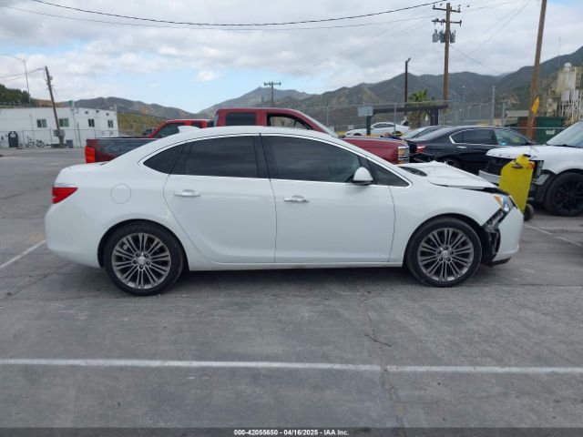 1G4PS5SK6F4138613 Buick Verano Leather Group