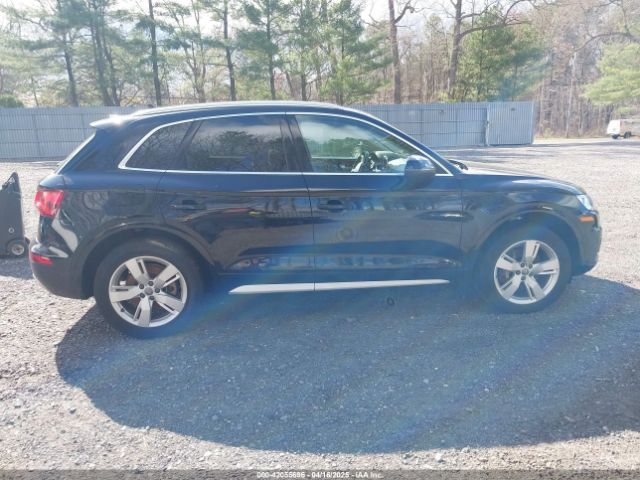 WA1BNAFY2J2248778 Audi Q5 2.0t Premium/2.0t Tech Premium