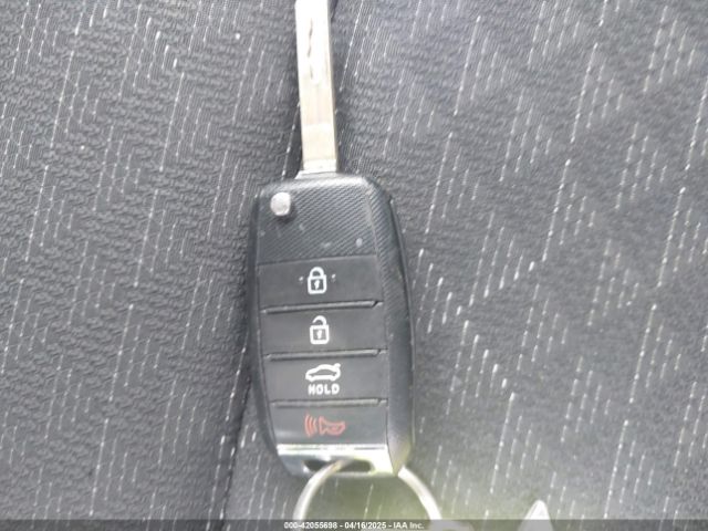 3KPA24AD3LE330783 KIA RIO S