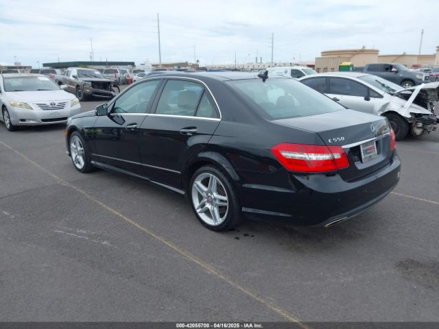 2011 MERCEDES-BENZ E 550 WDDHF7CB8BA319043 Photo 2