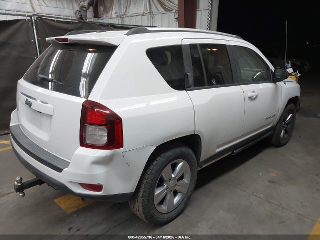 1C4NJDBB5GD617017 Jeep Compass Sport