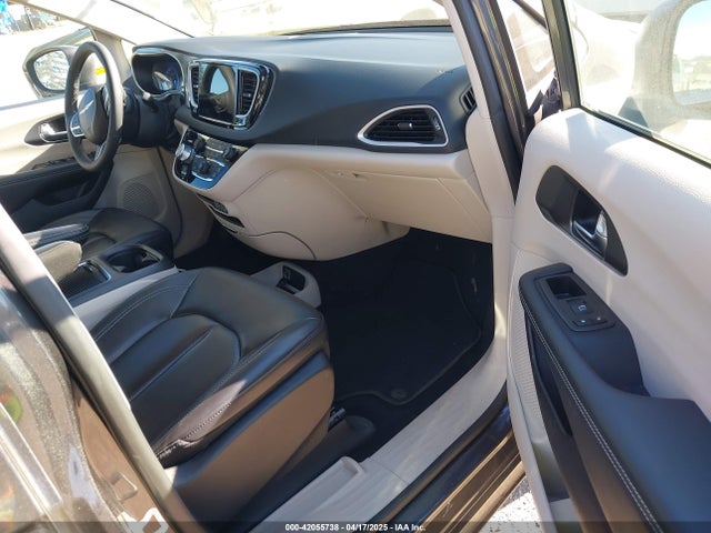 Chrysler Pacifica Touring L 2023 2C4RC1BG5PR550499 Image 5