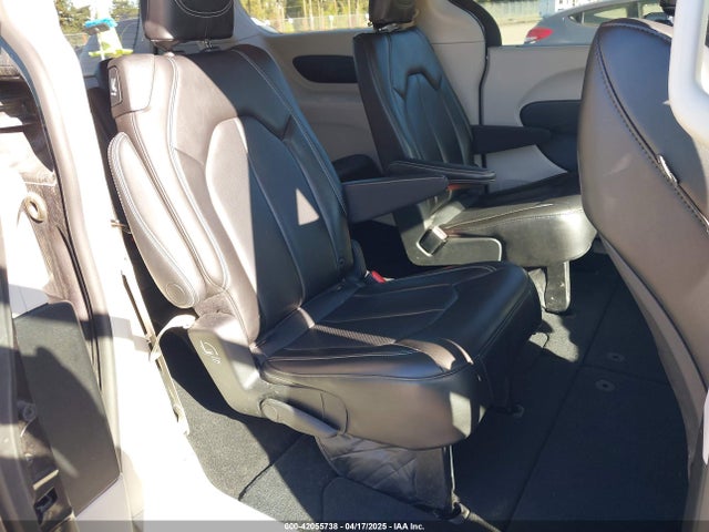 Chrysler Pacifica Touring L 2023 2C4RC1BG5PR550499 Image 8