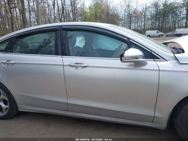3FA6P0K99GR135835 Ford Fusion Titanium