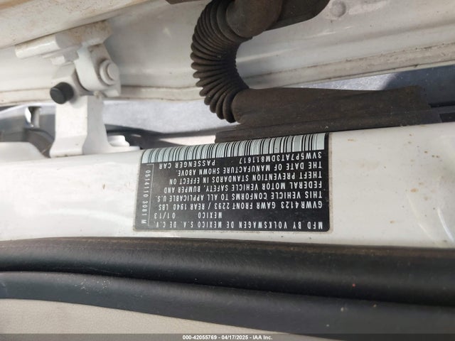 Продаж на аукціоні авто 2013 Volkswagen Beetle 2.5l, vin: 3VW5P7AT3DM811617, номер лоту: 42055769