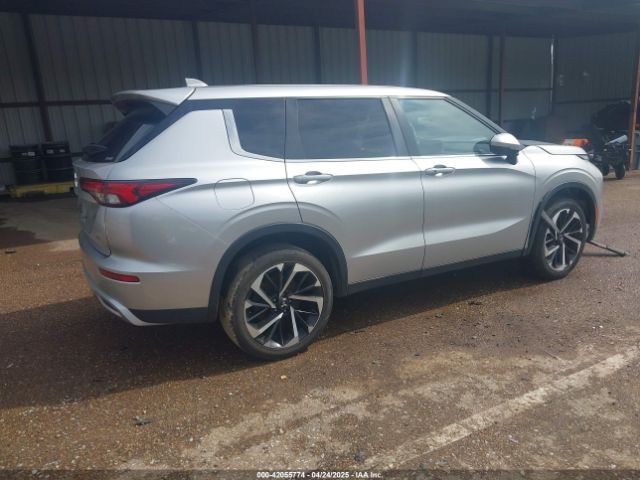 2022 MITSUBISHI OUTLANDER JA4J4UA84NZ052121 Photo 3