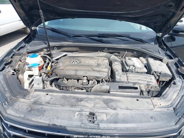 1VWBT7A34GC060189 Volkswagen 2016