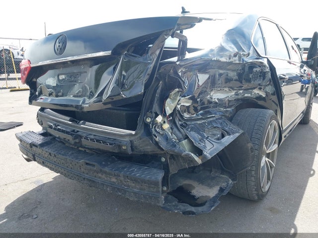 1VWBT7A34GC060189 Volkswagen 2016