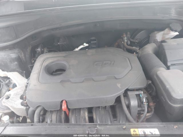 5NMZUDLB7JH098638 Hyundai Santa Fe Sport 2.4l