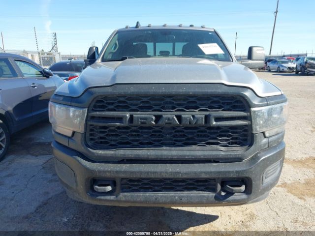 3C6UR5HL7PG614933 RAM 2500 Tradesman  4x4 8' Box