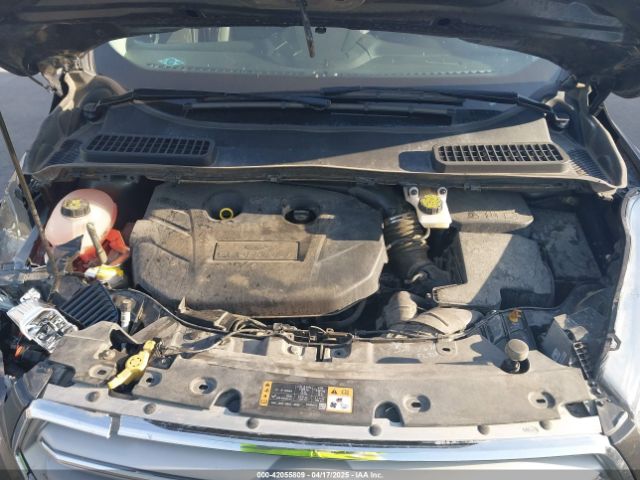 1FMCU9J99KUA48204 Ford Escape Titanium