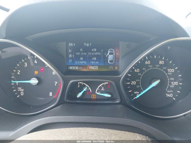 1FMCU9J99KUA48204 Ford Escape Titanium