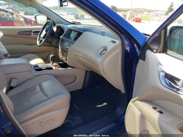 5N1DR2MM8KC647338 Nissan Pathfinder Platinum