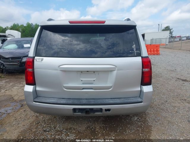 1GNSCBKC6HR301678 Chevrolet Tahoe Lt