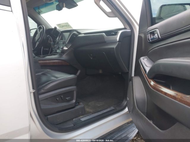 1GNSCBKC6HR301678 Chevrolet Tahoe Lt