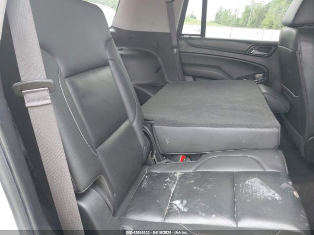 1GNSCBKC6HR301678 Chevrolet Tahoe Lt