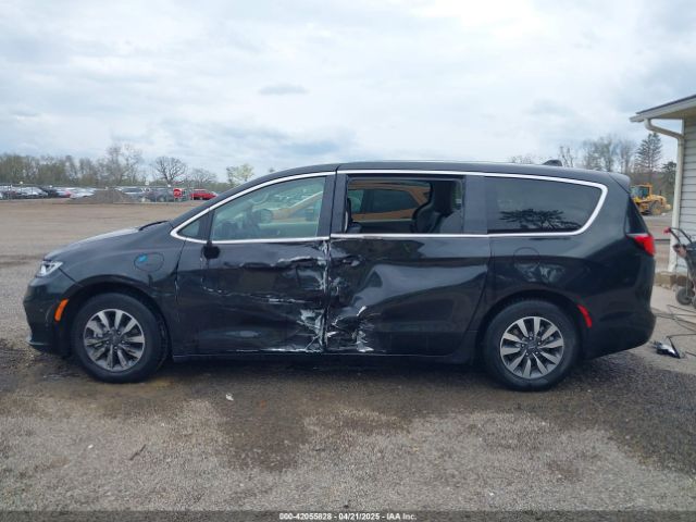 2C4RC1L76NR120203 Chrysler Pacifica Hybrid Touring L