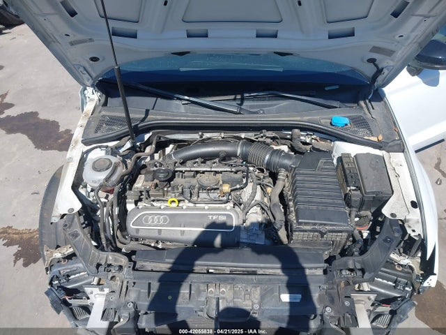 2018 AUDI RS 3 WUABWGFF6J1905157 Photo 9