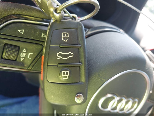 2018 AUDI RS 3 WUABWGFF6J1905157 Photo 10